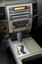 Nissan Titan 2006 года